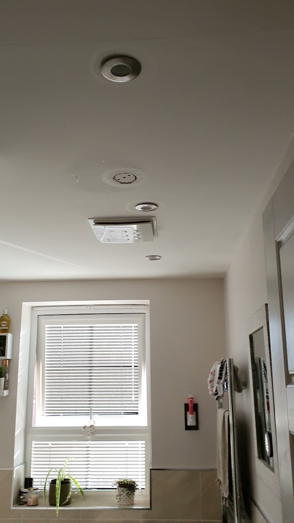 L Sellar Electrics — Photos 3